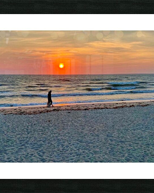 2374610 :: Framed Print