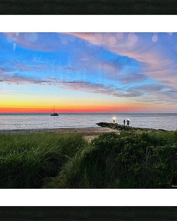 2479259 :: Framed Print