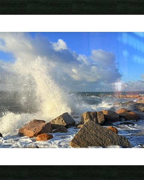 2483350 :: Framed Print