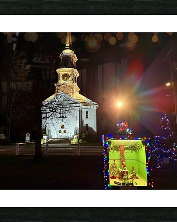 2511077 :: Framed Print