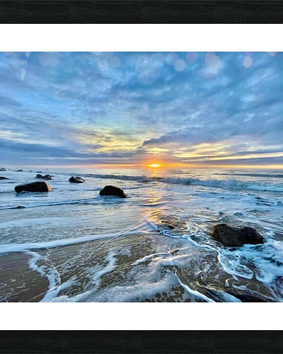 2516341 :: Framed Print