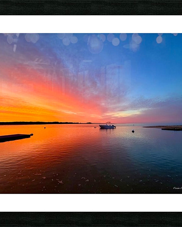 2684954 :: Framed Print