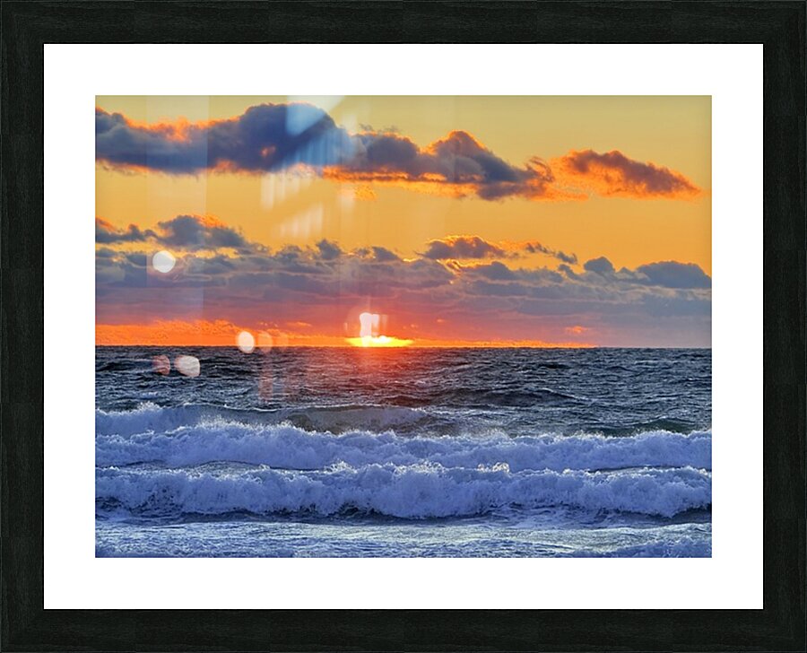 2511168 :: Framed Print